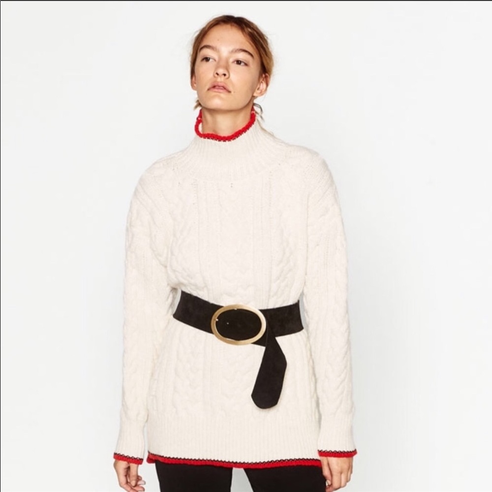 Zara beige turtleneck size small